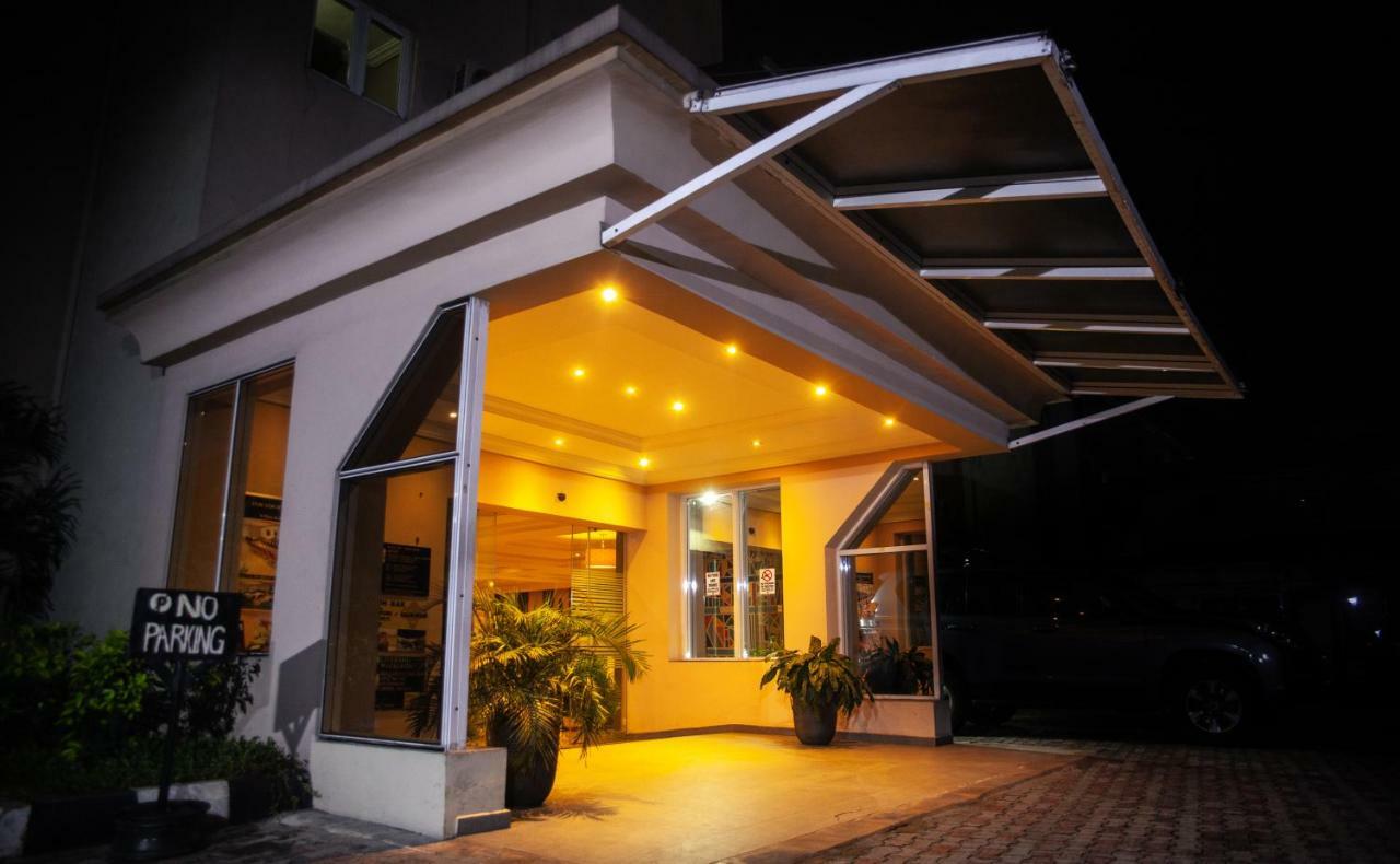 Visa Karena Hotels Port Harcourt Luaran gambar